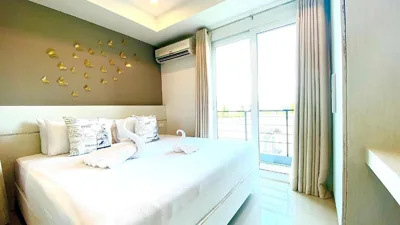디럭스 더블룸 — The Palms Residence